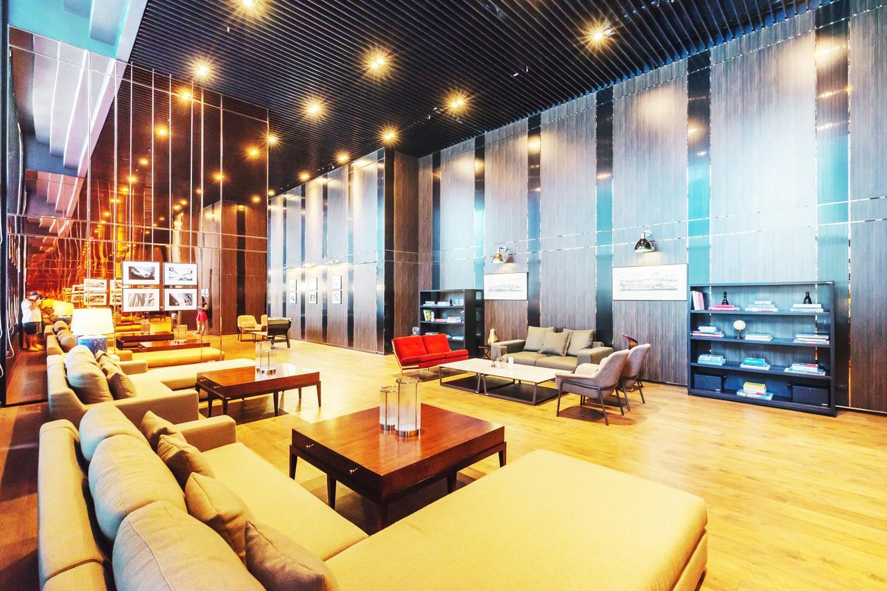 Grand Central Bangkok By Favstay Экстерьер фото